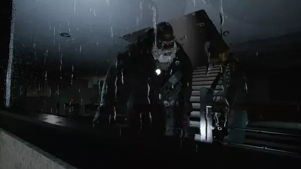 intruders :hide and seek